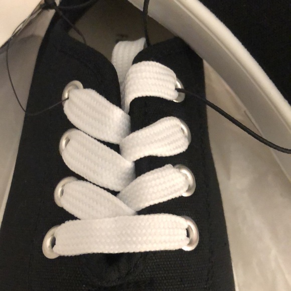 Forever 21 sneaker - Picture 3 of 7